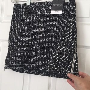 NWT Topshop mini skirt black white lined skirt